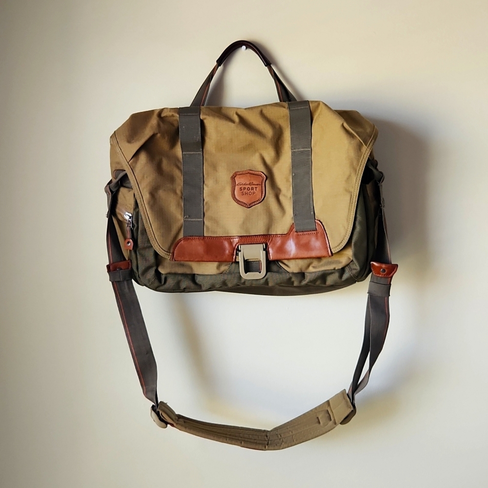 Eddie Bauer Sport Shop laptop/messenger bag